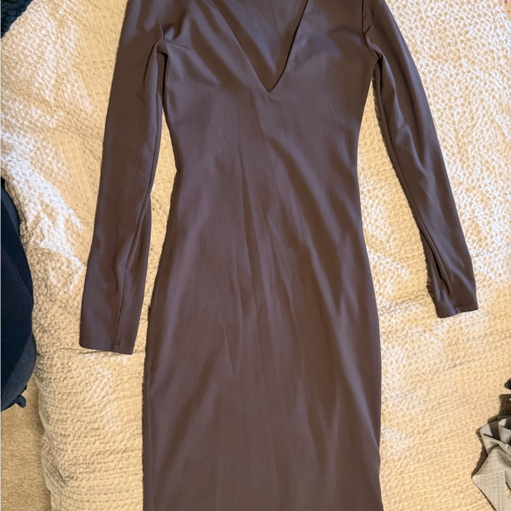 Aritzia TEN by Babaton Dress